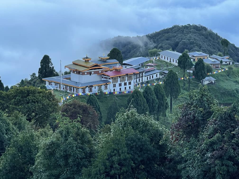 Choekor Mijur Dorji Dhen Shedra, Sewola